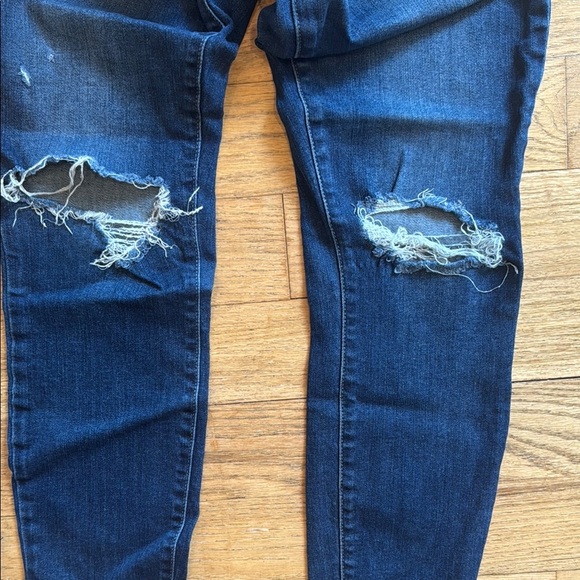 PAIGE Jeans size 29 - Picture 10 of 15